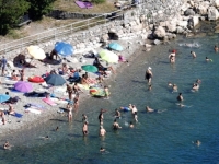 MNOGI ĆE OVE GODINE SAMO SANJATI MORE: Ljetovanja skuplja i do 20%, bh. građani već uveliko rezervišu aranžmane