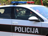 ODREĐEN PRITVOR NASILNIKU IZ TUZLE: Bez ikakvog povoda pretukao vozačicu pred djetetom i razbio joj automobil