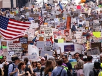 ŠIROM SAD-a PROTESTI PROTIV DONALDA TRUMPA: 'Dok on i njegova administracija mobiliziraju...'