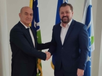 VELIKI DAN ZA NARODNI EVROPSKI SAVEZ: Pridružili im se sarajevski profesori Rifat Škrijelj, Kenan Šljivo i Nermin Nurković