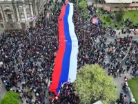 MUP SRBIJE TVRDI DA SU PRAVILI NEREDE: Policija privela 25 osoba tokom skupa 'Ne damo Srbiju'