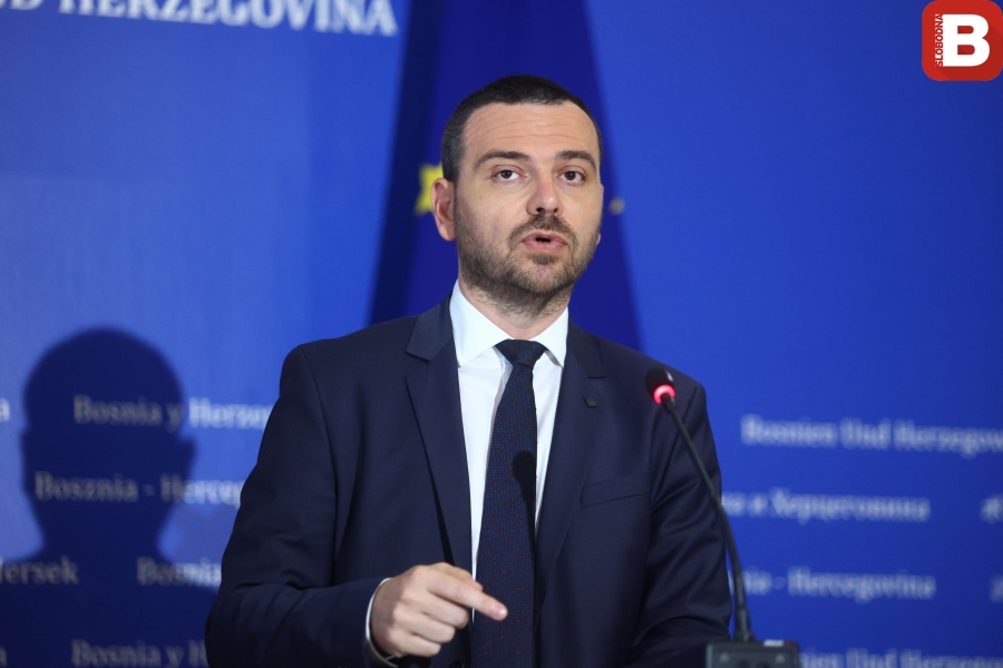 SAŠA MAGAZINOVIĆ PORUČIO: Danas je trenutak istine, ova sjednica bit će  istorijska... | Slobodna Bosna