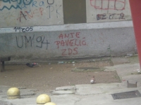 SRAMOTAN TREND U MOSTARU: Po zgradama niču - ustaški, nacistički i fašistički simboli