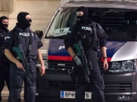 PRIJETI IM VIŠEGODIŠNJA ROBIJA: Iz Bosne i Hercegovine u Austriju prošvercali velike količine...