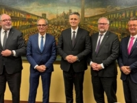 SASTANAK U DAYTONU: Bećirović s francuskom parlamentarnom delegacijom razgovarao o napadu iz RS na ustavni poredak BiH