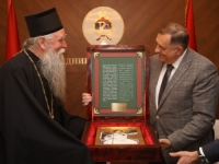GDJE SE ŠETA DODIK: Sastao se s mitropolitom crnogorsko-primorskim Joanikijem, evo o čemu su razgovarali...