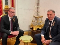LJUBODRAG STOJADINOVIĆ ZA 'SB': 'Vučić koji je od države napravio NUŽNIK koji smrdi do neba, a koga štite penzionisani zločinci iz Crvenih beretki, preko Dodika pokušava da destabilizuje BiH zbog…'