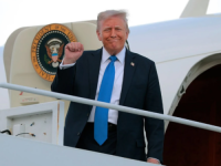 DONALD TRUMP TVRDI: 'Ništa se neće desiti dok se ne sastanem sa Putinom'