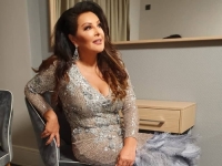 SAMA KAO LIST NA VJETRU: Dragana Mirković potpisala razvod i napustila dvorac u Beču
