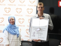 EMOTIVAN SUSRET FARUKA I ANELIJE: Za njeno liječenje trčao do Istanbula, ona poručila da mu neće zaboraviti dok je živa (FOTO+VIDEO)