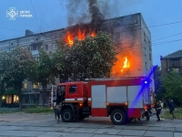 RUSI DRONOVIMA NAPALI KIJEV: Pogodili stambene zgrade, najmanje dvoje poginulih...