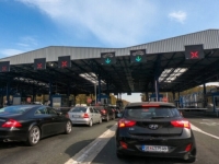 BiHAMK OBJAVIO INFORMACIJU O STANJU NA CESTAMA: Pojačan promet vozila prema jugu BiH i na brojnim graničnim prelazima