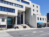 RASTROJENA VOZAČICA DIVLJALA SPLITSKIM ULICAMA: Završila u bolnici nakon potjere