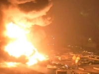 IZRAEL MASOVNIM BOMBARDOVANJEM JEMENA ODGOVORIO NA RAKETIRANJE AERODROMA: Uništena luka Hodeidah, ispaljeno 48 projektila (VIDEO)