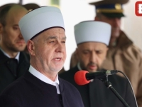 PORUKA REISA KAVAZOVIĆA MATURANTIMA U BANJOJ LUCI: 'Mi smo brojem mali narod, pa nam je...'
