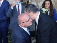 UOČI KONFERENCIJE 'MOSTAR 2025': Konaković sa Grlić Radmanom na Starom mostu, upriličen skok za učesnike (FOTO)