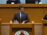 SUKOB VUKANOVIĆA I DODIKA: 'Za pare se lako dogovorite, a sirotinji ništa'