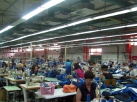 KATASTROFA U PRELIJEPOM HERCEGOVAČKOM GRADU: Ugašena tekstilna industrija, svim radnicama uručene knjižice i poslane na biro
