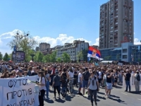 POLA GODINE OD TRAGEDIJE: Veliki protesti u Beogradu i Novom Sadu (FOTO/VIDEO)