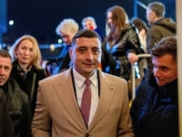 RUMUNSKI TRUMP: Krajnje desni kandidat vodi na predsjedničkim izborima u ovoj zemlji