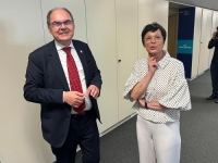 ŠIROK OSMIJEH U BRUXELLESU: Visoki predstavnik Christian Schmidt i povjerenica za proširenje EU Marta Kos o Bosni i Hercegovini...