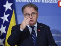 DRAMA DOSTIŽE VRHUNAC: Nermin Nikšić održao telefonsku sjednicu, nakon odlaska Šuhreta Fazlića...