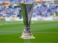 ENGLESKO FINALE EVROPSKE LIGE: Derbi sa Otoka kao kruna dobrih igara: Fudbaleri Manchester Uniteda...