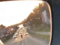 SEKUNDE DO KATASTROFE: Jezivi video kruži društvenim mrežama, vozio je u suprotnom smjeru, a onda...