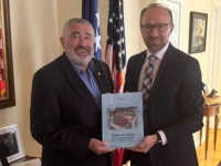 'DRAGULJ NA BRIJEGU': Monografija Medrese 'Osman-ef. Redžović' stigla do Washingtona prije zvanične promocije u BiH