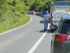 SAOBRAĆAJNA NESREĆA KOD SEMIZOVCA: U sudaru autobusa i putničkog vozila ima povrijeđenih, obustavljen saobraćaj