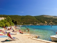 SUKOB NA PLAŽI: 'Ovo je privatna plaža. Četnici, kvarite mi mir'