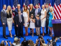 'POLITIČKA MONARHIJA TRUMPA': Eric Trump kaže da mu je 'lak' politički put do Bijele kuće