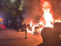SLAVLJE U PARIZU PRERASLO U SUKOBE NAVIJAČA I POLICIJE: Igrač PSG-a iz Münchena apelovao... (VIDEO)