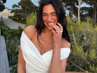 'DOĐI DA OSTARIMO ZAJEDNO': Dua Lipa nosi prsten koji potvrđuje najveći ovogodišnji trend