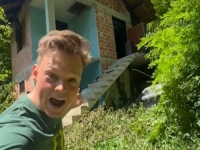 PLATIO JE 5.000 EURA: Amerikanac iz Supertalenta pokazao kakvu je kućicu u šumi kupio(VIDEO)