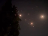 STRAŠNA NOĆ U IZRAELU: Iranske rakete ne prestaju padati, direktnim pogotkom uništena velika naftna rafeinerija u Haifi... (VIDEO)