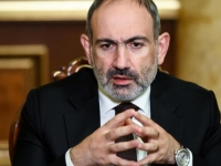 ARMENSKI PREMIJER OPTUŽIO CRKVENOG POGLAVARA DA IMA DIJETE: Napao i druge visoke svećenike