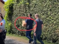 MUP RS-a PRETRESAO KUĆU MILANA MILIČEVIĆA: Iznesen paket, pronađena tehnička oprema (VIDEO)