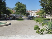 U MOSTARU PRONAĐEN POVRIJEĐEN MUŠKARAC BEZ ODJEĆE: Tragovi krvi pronađeni u Vili Neretva