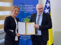 SUKOB INTERESA KOJI NIKOG NE INTERESUJE: Glavna kantonalna inspektorica za obrazovanje TK prvorangirana na konkursu Filozofskog fakulteta čiji rad 'nadzire'