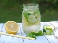 NUTRICIONISTKINJA OTKRIVA: Ovo su najbolji napici ukoliko imate problem sa zadržavanjem vode u tijelu