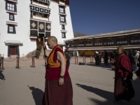 DALAJ LAMA IZNENADIO IZJAVOM: Tibetanski duhovni vođa na 90. rođendan najavio mogućeg nasljednika