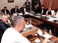 VANREDNO, U 13 SATI: Danas u Konjicu sastanak lidera Trojke sa Draganom Čovićem