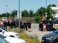 SVI SU U ŠOKU: Majke sa Balkana potukle se ispred austrijske škole, šestoro povrijeđenih