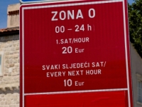 VJEROVALI ILI NE: Jedan sat parkinga u Dubrovniku košta 20 eura!