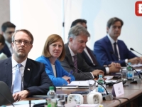 KRAJ SASTANKA PIC-a SA LIDERIMA STRANAKA: Nikšić poručio Čoviću - 'Vaši prijedlozi za nas NISU PRIHVATLJIVI!'