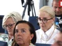 'SB' NA SJEDNICI SKUPŠTINE KS: Sebija Izetbegović pitala koliko je građana trenutno zaraženo leptospirozom, zastupnicu Hašimbegović zanimalo šta je sa... (FOTO)