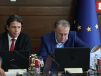 VLADA FBiH ZASJEDA: Od 1. jula olakšice za poslodavce - hoće li radnicima dići plaće? (FOTO)