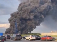 ZASTRAŠUJUĆE SNIMKE S LICA MJESTA: Ukrajinci napali Moskvu, gori tvornica, zatvoreni aerodromi...