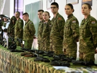 SUSJEDI UVELI VOJNI ROK: Ministar odbrane iznio detalje